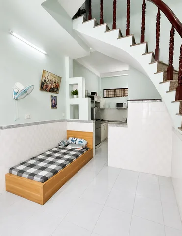 Bán Nhà riêng 40m² thổ cư 38m² giá 6.3 tỷ tại Phường Tân Sơn Nhì Quận Tân Phú TP. Hồ Chí Minh