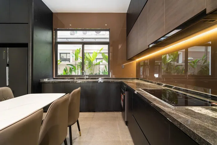 Cho thuê Nhà riêng 144m² giá 100 triệu/ tháng tại Phường Long Thạnh Mỹ Quận 9 TP. Hồ Chí Minh