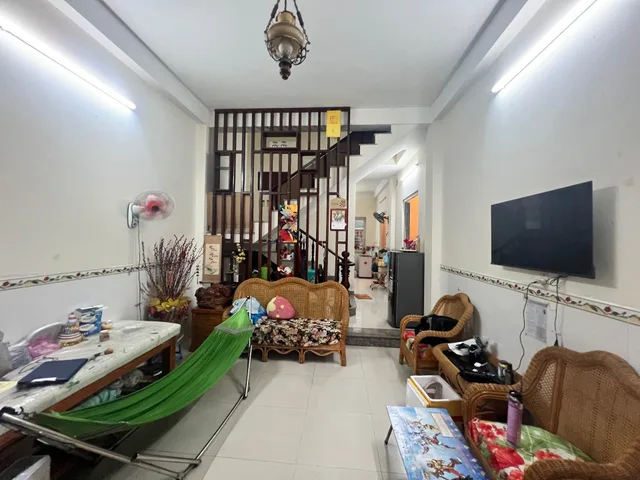 BÁN NHÀ MẶT TIỀN KẾ THOẠI NGỌC HẦU TÂN PHÚ 106M2 3 TẦNG 12.5 TỶ NGANG 5.2M
