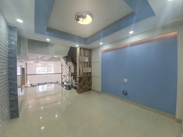 Bán nhà ngộp bank giá rẻ trung tâm Q.Tân Phú đẹp lung linh đường Tô Hiệu, P. Hiệp Tân ,Tân Phú.