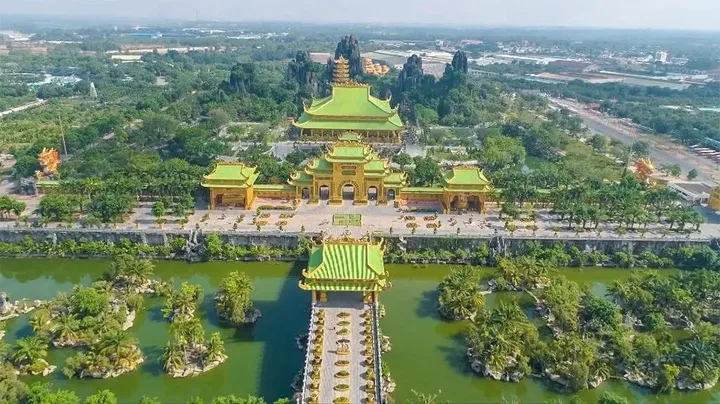 Dãy trọ ngay cổng KDL Đại Nam  - QL13 💥 Ngân hàng thanh lý