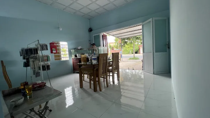 Nhà mặt tiền Xuyên Phước Cơ, kinh doanh buôn bán tốt