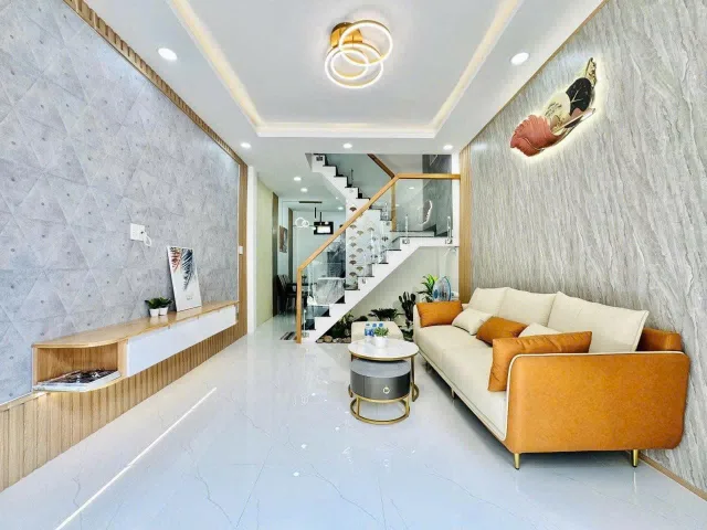 Cần bán nhà riêng 60m² thổ cư 60m² giá 2.8 tỷ tại Phường Long Trường Quận 9 TP. Hồ Chí Minh
