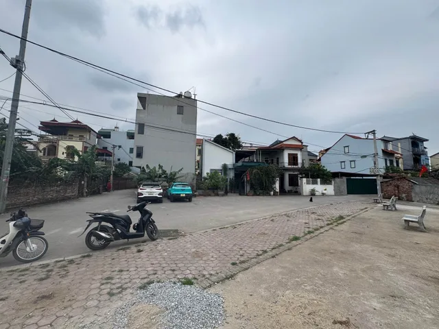 Bán Đất 70m² thổ cư 70m² giá 5.5 tỷ tại Đường Dương Đức Hiền Xã Phú Thị Huyện Gia Lâm Hà Nội