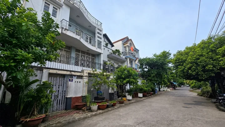 Bán Đất 120m² giá 14.5 tỷ tại đường số 4 Phường Hiệp Bình Chánh Quận Thủ Đức TP. Hồ Chí Minh