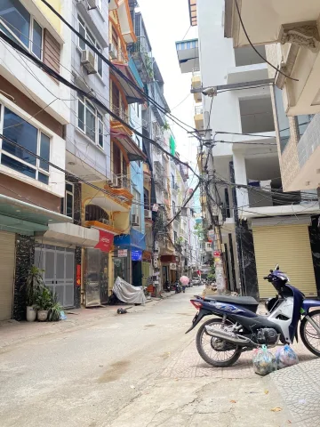 Pháo đài láng, 44m x 5tầng x Mt 5.3, dán xây, đủ công năng ngõ kinh doanh đa ngành, ôtô đỗ cửa