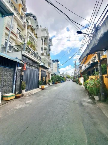 bán nhà 152m² 8×19m² 3 Tầng hxh lê văn Quới Bình Tân