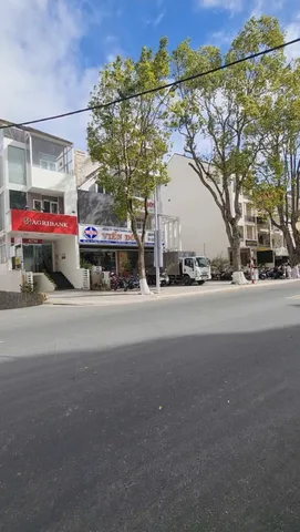Bán Nhà Hướng Tây Bắc - 5 Tầng Trung Tâm Đà Lạt
