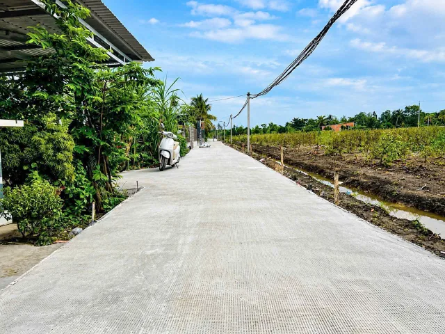 Bán 3 lô đất vườn liền kề đường beton oto xã Thạnh Lợi , Bến Lức dt 550m2 giá 790 triệu / lô