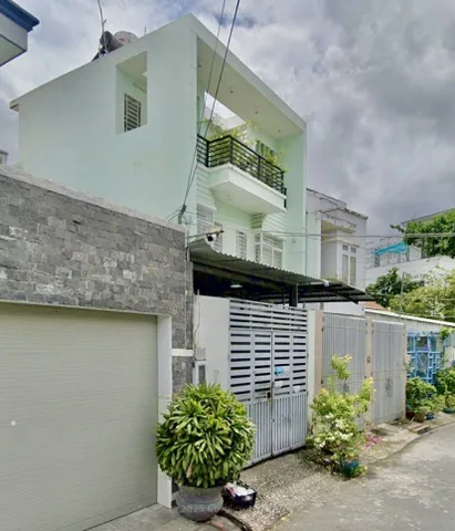 BÁN NHÀ MẶT TIỀN PHAN ĐÌNH PHÙNG - HIỆP PHÚ, QUẬN 9 - 140M2 - 3 TẦNG NỞ HẬU - GIÁ 16.5 TỶ