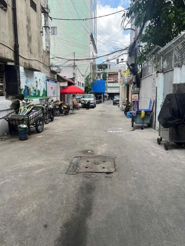 Nhà chính chủ sổ sẳn nhà hoàn thiện vào ở ngây