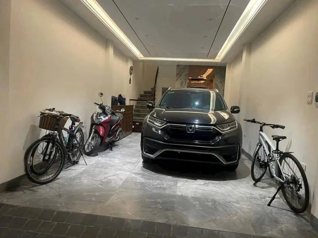 Bán nhà Phố Vọng, Hai Bà Trưng, 6 tầng thang máy, ô tô vào nhà, 75m2, 20.4 tỷ