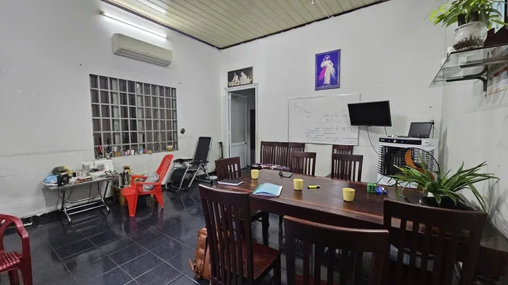 BÁN NHÀ HẺM PHẠM VĂN THUẬN, BIÊN HÒA – NGANG 8M – 159.8M² – GIÁ CHỈ 9.8 TỶ