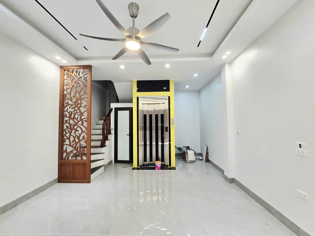 🏡 NHÀ XUÂN ĐỈNH – XÂY MỚI 6 TẦNG THANG MÁY – ĐỘC LẬP RIÊNG BIỆT – NỘI THẤT SANG TRỌNG