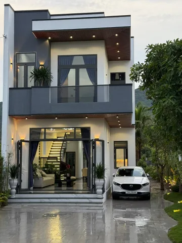 Căn Biệt thự hạng LUXURY 570m2 toạ lạc tại trung tâm xã Suối Hiệp (CẠNH TRỤ SỞ CÔNG AN XÃ)
 • Diện tích đất: 570m2 CÓ 260M2 ĐẤT Ở