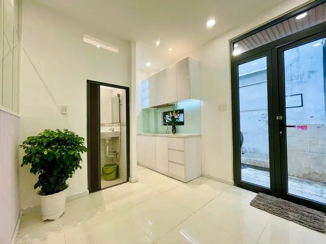 Bán Nhà riêng 15m2 có sẵn 15 m2 thổ cư giá 1.89 tỷ tại Phường 07 Quận 10 TP. Hồ Chí Minh