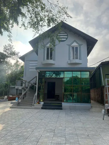 Chuyển nhượng nhà nghỉ Đồi Tràm 2 lầu, ngang thực tế 12.5m, đất ở lâu dài, không dính lộ giới!