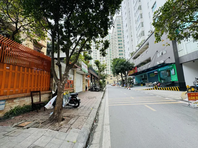 🏡 BIỆT THỰ VÀNG KĐT DỊCH VỌNG – DIỆN TÍCH KHỦNG – DÒNG TIỀN ỔN ĐỊNH – VỊ TRÍ CỰC HIẾM