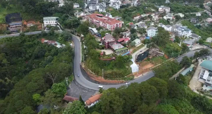 Bán QUẢ ĐỒI DALAT VIEW 6.990M2, trung tâm Tp Đà lạt, View rừng thông đẹp toàn cảnh