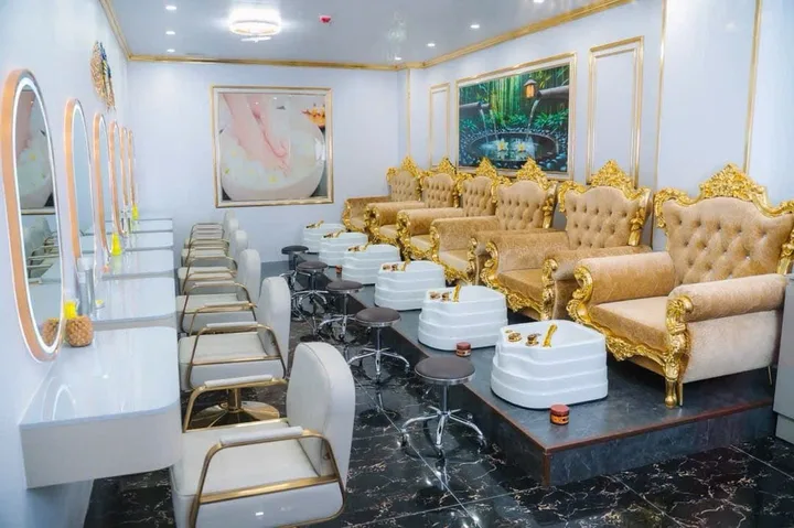 TÒA NHÀ BUILDING SPA-MẶT TIỀN NGUYỄN VĂN THOẠI-PHỐ TÂY AN THƯỢNG-MỸ KHÊ VẬN HÀNH NGAY-89 TỶ