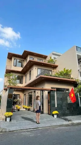 BÁN BIỆT THỰ GẦN BIỂN SƠN THỦY-GÓC 2MT SƠN THỦY 8-13.9 TỶ SIÊU TỐT