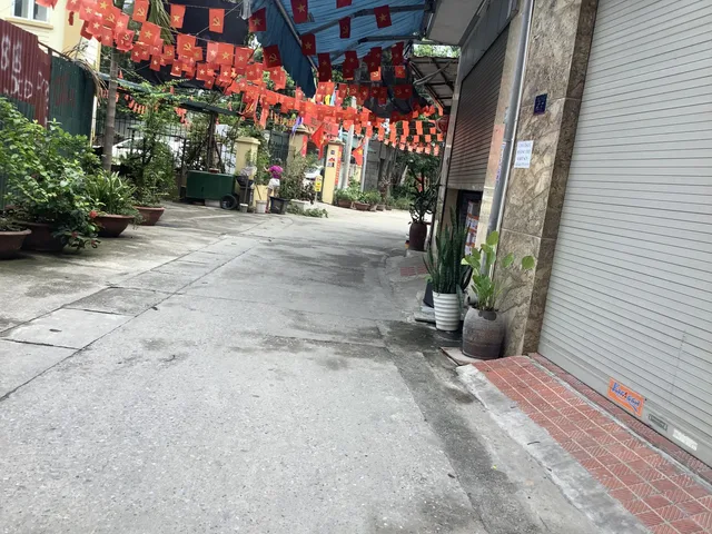 Bán đất Xuân đỉnh đường đỗ nhuận 35m2 ô tô đỗ cửa