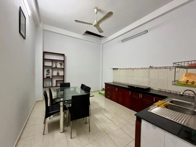 BÁN NHÀ HẺM NHƯ MẶT TIỀN ĐƯỜNG BÀU CÁT- VỈA HÈ LÒNG ĐƯỜNG 8M - 4 x16 -3 Tầng - 12.x Tỷ - Hiển Hồ 079.886.0779 Xem Nhà Thật