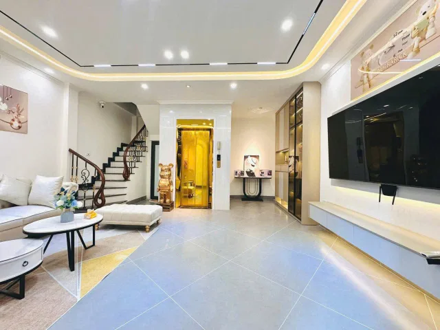 Định Công, Hoàng Mai, lô góc, ngõ thông kinh doanh, 6 tầng thang máy, ô tô qua, 50m2, 11.2 tỷ