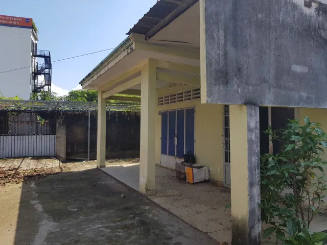 Bán nhà Full thổ cư giá tốt. Đường Nguyễn xiễn.