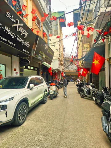 NHÀ PHỐ ĐẶNG TIẾN ĐÔNG 49m2 - Ô TÔ ĐỖ CỬA - VÀI BƯỚC RA Ô TÔ TRÁNH