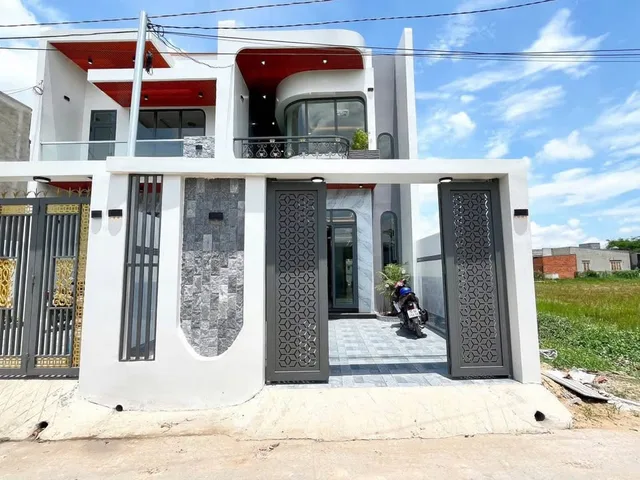 CHÍNH CHỦ NGỘP BANK CẦN BÁN GẤP NHÀ MỸ LỘC, CẦN GIUỘC – LONG AN GIÁ 1,21 TỶ