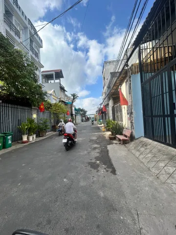Bán nhà 2 tầng Lê Văn Quới Bình Tân