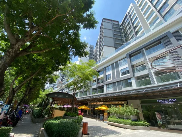BÁN DIAMOND SKY VILLA CELADON CITY 168M2 BIỆT THỰ TRÊN KHÔNG 11.8 TỶ 2 CHỖ ĐẬU XE