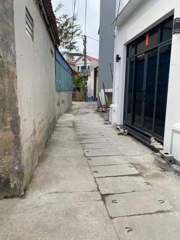 🏡 HÀNG F0 – ĐẤT TỔ 11 ĐỒNG MAI, HÀ ĐÔNG
✅ Diện tích: 50,1m²
✅ Vị trí đẹp, sát khu đất dịch vụ Đồng Mai
✅ Khu dân cư đông đúc, tiềm năng tăng giá tốt
✅ Phù hợp ở lâu dài hoặc đầu tư giữ tiền
✅ Giá chỉ 3.x tỷ (có thương lượng)
📍 Khu vực thuộc Đồng Mai