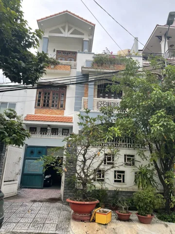 Cho thuê Căn Biệt Thự 3 tầng 5PN khu Bên Sông Đường số 23 Hiệp Bình Chánh