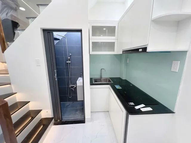 Bán Nhà Hiệp Phú Q9 Giá 1ty8 TL