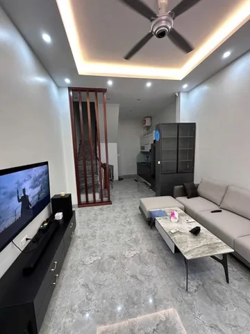 Cho Thuê Nhà Ngọc Khánh 40M² 4 Tầng 2 Ngủ - Full Đồ - Giá Thuê 14,5tr