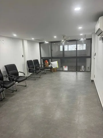 NHÀ MỚI XÂY – THANG MÁY – HẦM ĐỂ XE – VĂN PHÒNG CÔNG TY – DT 80M2 – CHỈ 10.9 TỶ