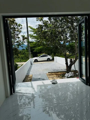 NHÀ MỚI XÂY CHƯA Ở – SÂN VƯỜN RỘNG – CHỈ 1,4 TỶ TẠI DIÊN THỌ 🔥

📐 Diện tích: 142m² (ngang 5m)