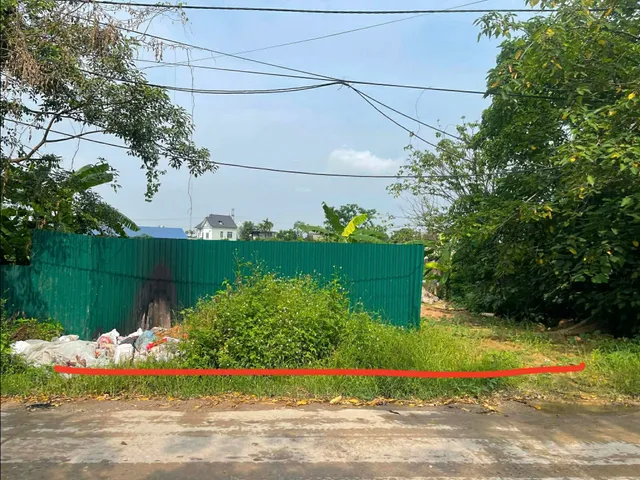 1tỷ4 lô đất 212.9m2 đất mặt đường Ngọc Hoà Chương Mỹ