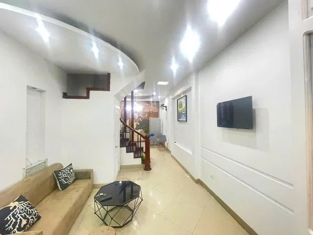 Thái Hà, Đống Đa- 5 Tầng- 4 Ngủ đầy đủ nội thất- Gần ô tô- Ngõ thông kinh doanh nhỏ
