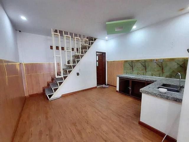 CHỈ 4.2TỶ - NGAY NGUYỄN SƠN, THOẠI NGỌC HÂU - 4X13M - 2 TÂNG MỚI ĐẸP DỌN VÀO Ở NGAY