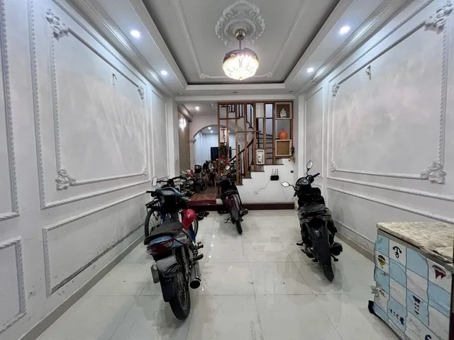 Nhà Đẹp Ở Luôn Trần Thái Tông, Cầu Giấy, 45m, 5 Tầng, 6 Ngủ, Full Đồ, Xây Chắc, Giá Tốt