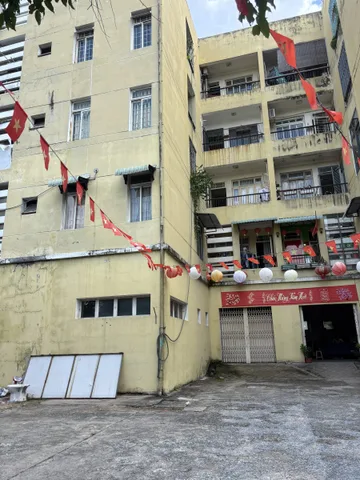 bán gấp chung cư lô C block vàng khu tái định cư vĩnh lộc B đường số 5