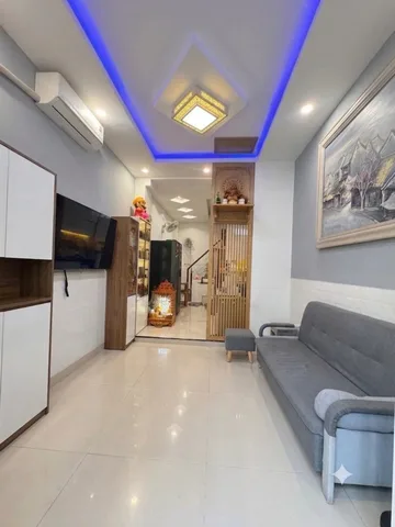Bán nhà thống nhất sổ hồng riêng 2 tầng gần bv hồng đức