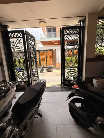 BÁN NHÀ QUẬN 7, ĐƯỜNG SỐ LÝ PHỤC MAN, HẺM XE HƠI 6M THẲNG GẦN MẶT TIỀN - DIỆN TÍCH ĐẤT 56.5M2, NỘI THẤT XỊN, SANG TRỌNG, SỔ HỒNG RIÊNG HOÀN CÔNG ĐỦ, MUA XÁCH VALI VÀO Ở NGAY.