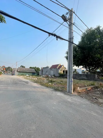DUY NHẤT LÔ GÓC 2 MẶT TIỀN KINH DOANH BUÔN BÁN - CÁCH SÂN BAY LONG THÀNH 15P