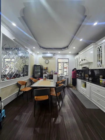 PHỐ HUẾ – VỊ THẾ ĐẲNG CẤP HAI BÀ TRƯNG: NHÀ PHÂN LÔ 6 TẦNG THANG MÁY, Ô TÔ ĐỖ CỬA – TÀI SẢN SINH LỜI