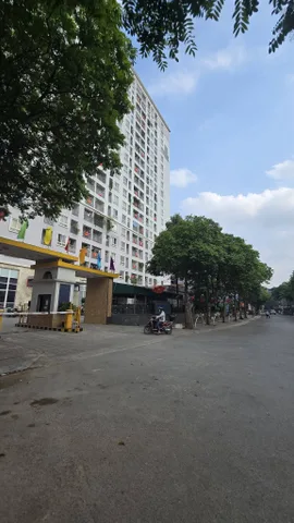Mảnh đất vàng phường Phú Thượng - đi thông ra đường đôi 40m Ciputra chỉ 1p đi xe