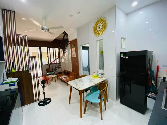 🚨🏡 NHÀ TRƯỜNG LƯU ÔTÔ NGỦ TRONG NHÀ  ĐƯỜNG THÔNG GẦN NGUYỄN DUY TRINH CHỢ LONG TRƯỜNG NHỈNH 4 TỶ⏰